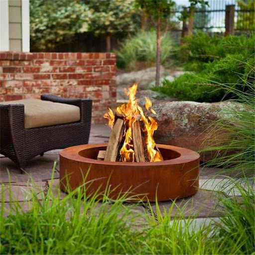 Комплект уличной мебели: диван – обзор и цена Fire Pit Bowl